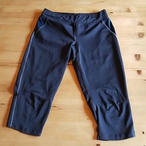Running capris